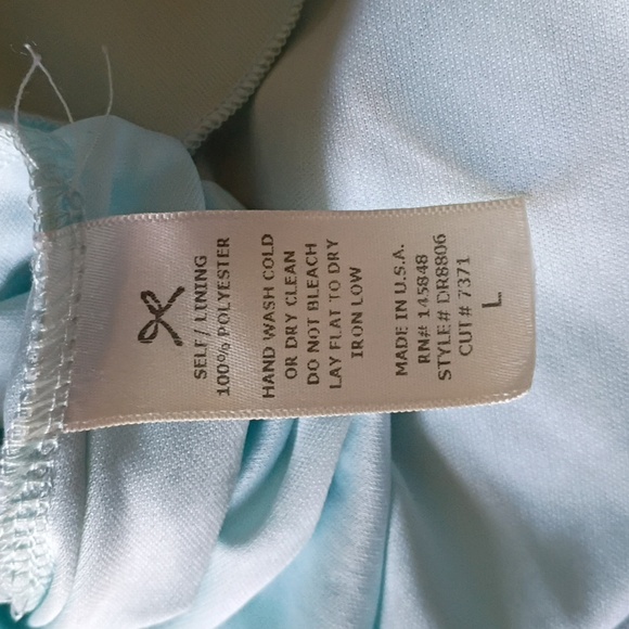 EUC Everly Short Floral Dress Size Medium - Picture 6 of 6